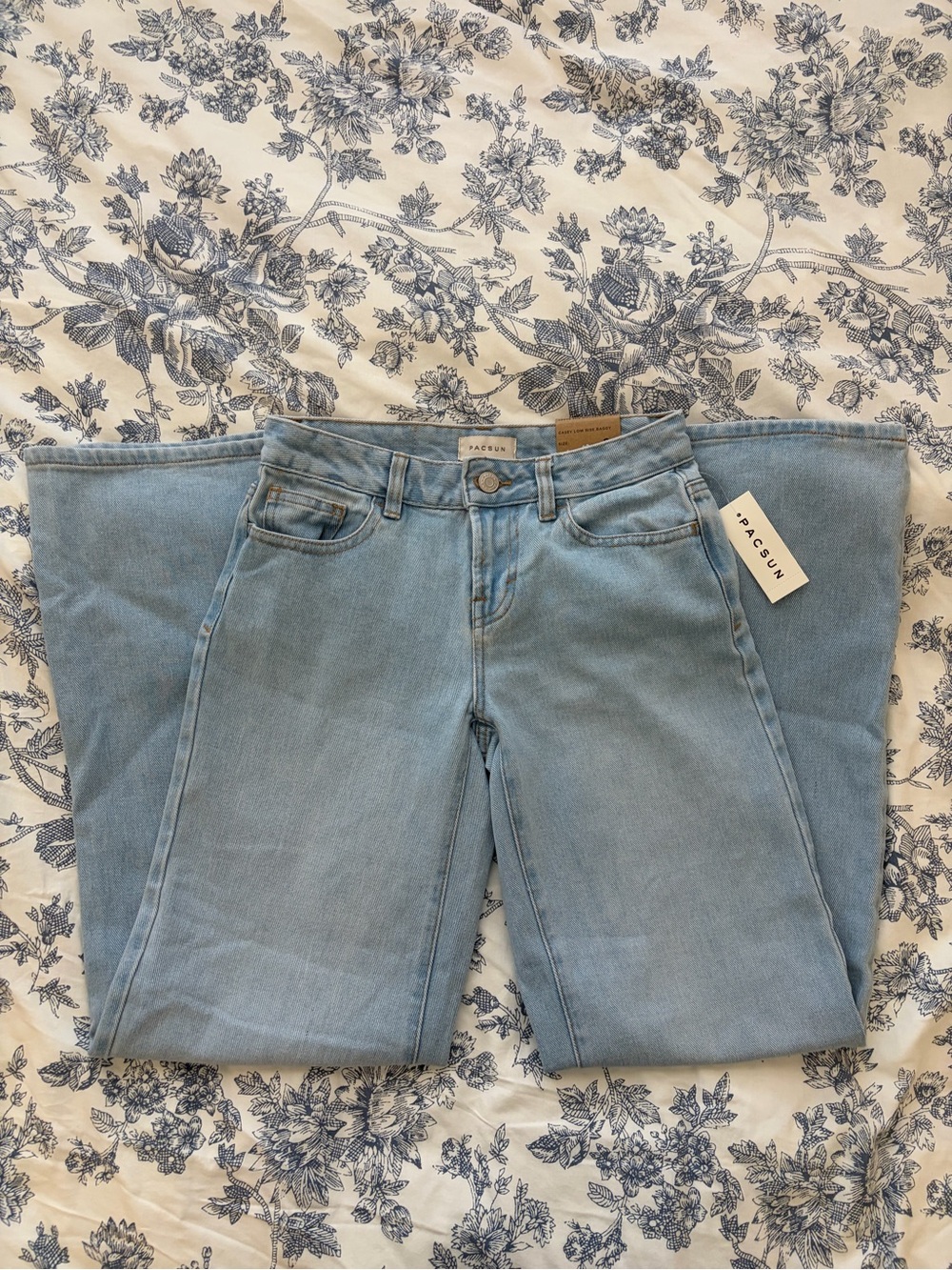 PacSun Light Wash Wide Leg Flare Jeans
